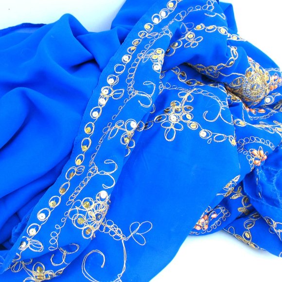 Beautiful - Vintage Sari - Material - Embellished - Picture 5 of 8